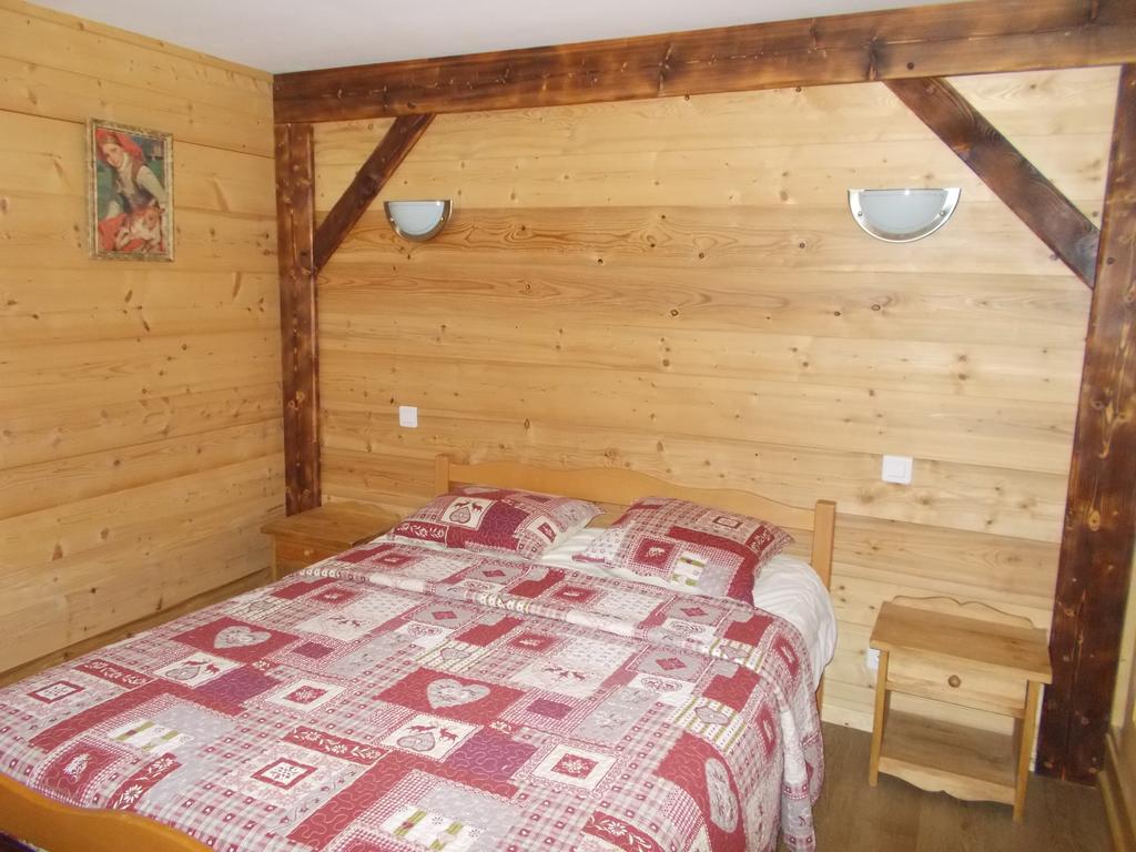 Chalet Jonquille Les Gets Room photo